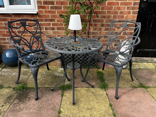 Vintage black floral cast - black,