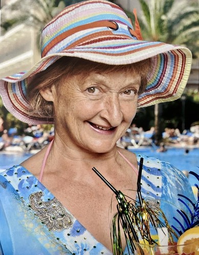 Janine duvitski 10x8 benidorm - janine,