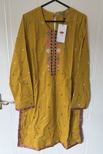 Khaadi Embroidered Kurta Size