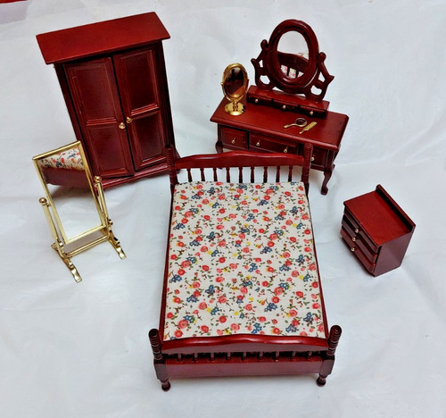 Dolls house bedroom set - house, set,