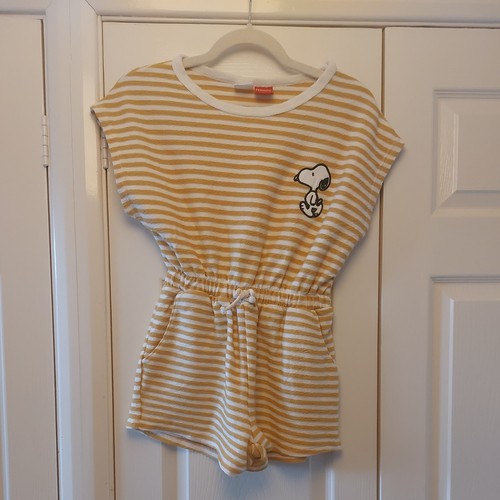 Snoopy white and - snoopy,