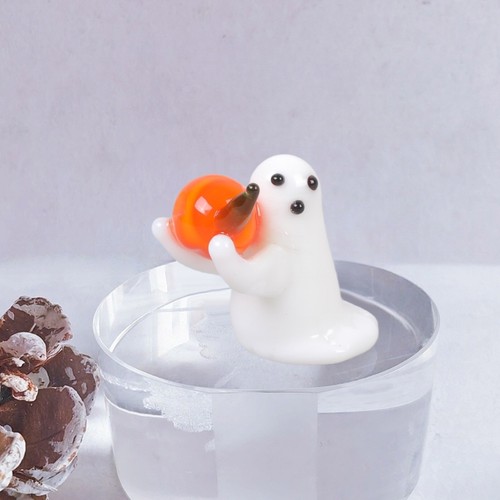 Handblown glass halloween - halloween, wolf