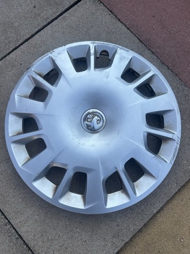 Single vauxhall wheel trim - vauxhall,