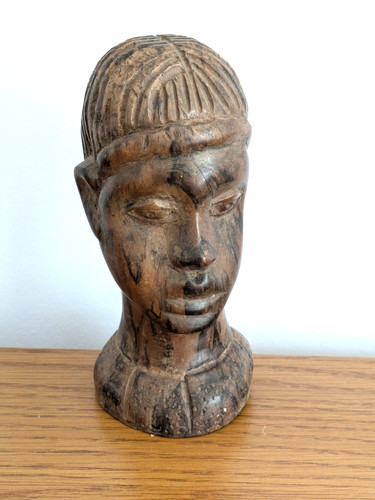 Head bust wood - carving, wooden