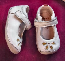 Clarks Cruiser Girls White