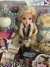 Moxie Girlz doll, figure, Avery, magic snow ,Rare and retired, Collectors