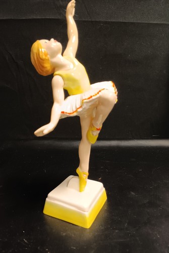 Royal worcester figurine - royal,