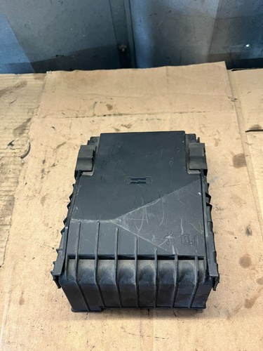 Volkswagen audi fuse relay - /,