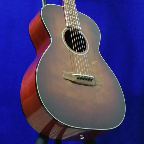 Yairi acoustic guitar - so-18,