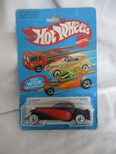 Hot Wheels 1982 Rare'37 Bugatti Black Body Red Stripe WW Wheels Sealed In Card