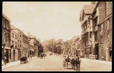 FARNHAM, Surrey - Castle