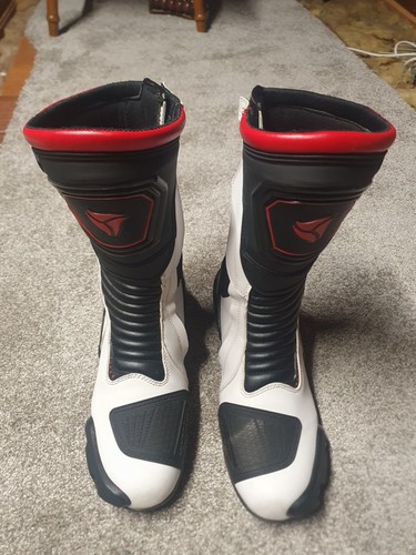 Tech tornado 0 - r-tech,