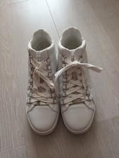 White Oki Kutsu High Top