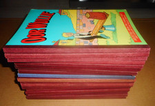 LOT OF 18 OOR WULLIE AND THE BROONS BOOKS , COLLECTABLE ANNUALS .1977 TO 2021 .