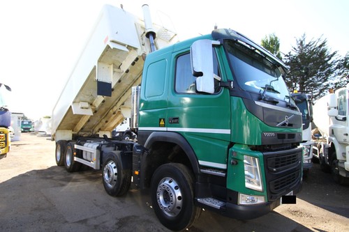 2015 volvo 8x4 tipper - tipper, truck