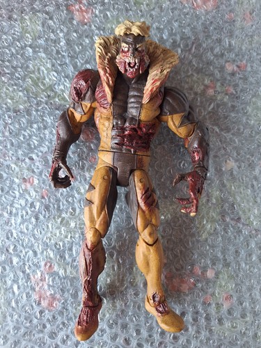 Zombie sabretooth figure men - sabretooth,