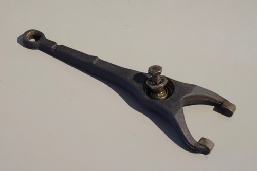 Clutch fork for - volvo, 122s