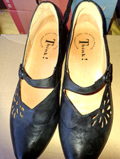 Think! Women's Shoes. Mary