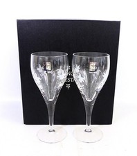 Set Of 2 Rockingham Crystal Hand Cut 'Fleur' Etched Wine Glasses Boxed