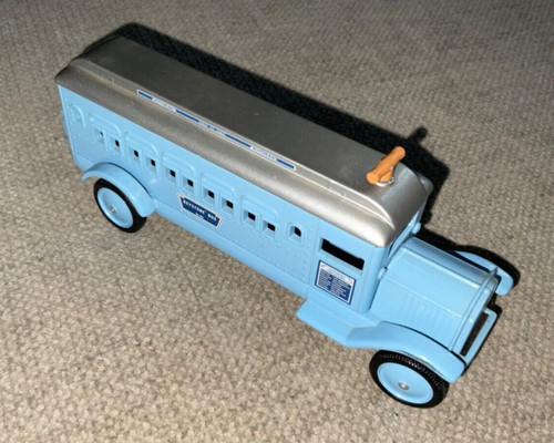 1998 hallmark keystone - keystone, bus