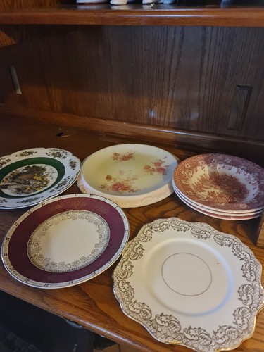 Vintage job lot plates - job,