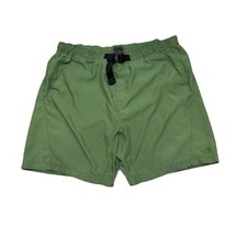 The North Face mens green Elasticated belted waist 8” shorts L W34-38