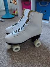 Roces Artistic Roller Skates