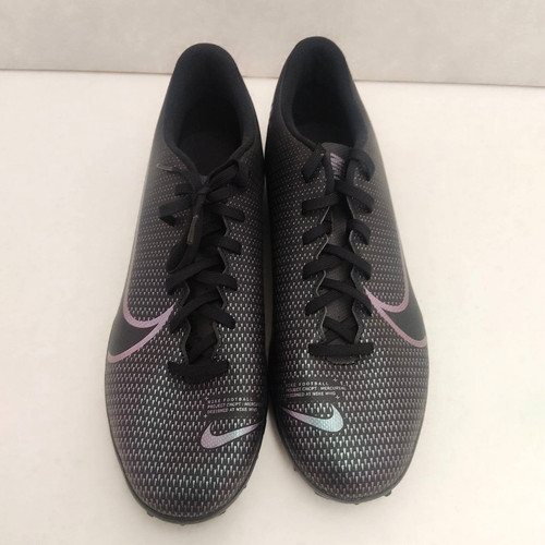 Nike soccer cleats - size, 11