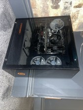 gaming pc cyberpower gtx 1070 16gb of ram +1tb hdd and 1tb ssd