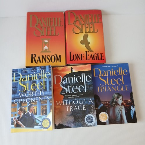 Danielle steel bundle books - 5,