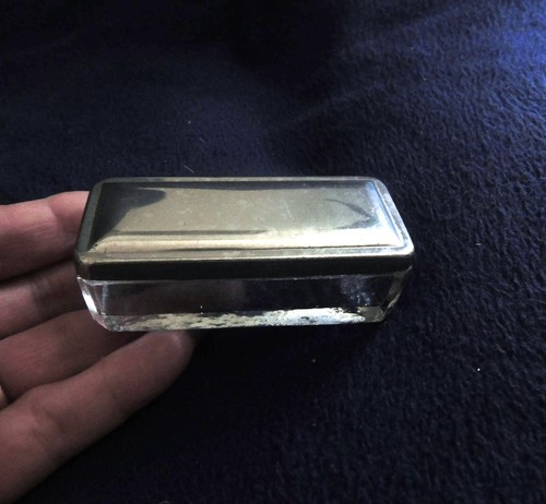 Vintage small thick glass box - small,