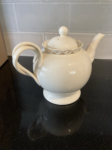 English royal creamware - creamware, fine