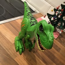 ROBO ALIVE T-Rex Rampaging