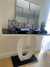 GIOVANI White Gloss And Black Glass Living Room Hallway Console Lamp Table