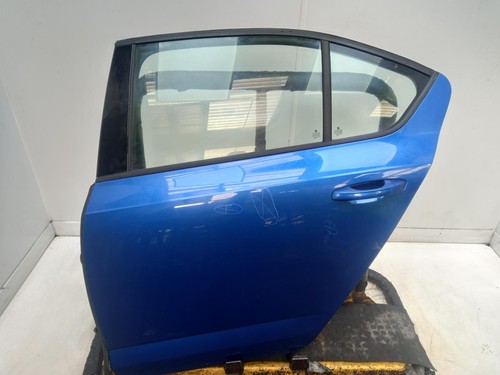 Skoda octavia left rear door - octavia,