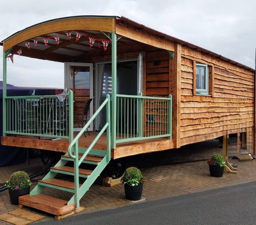 Stunning 2024 ellipse - stunning,