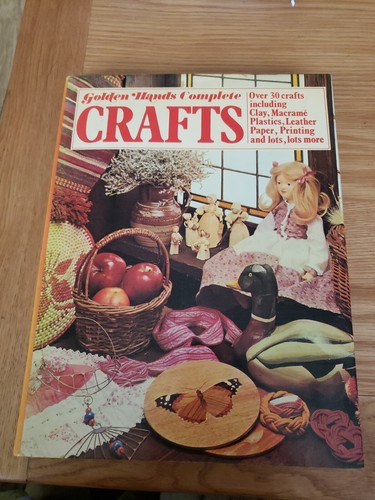 Golden hands complete - hands, crafts