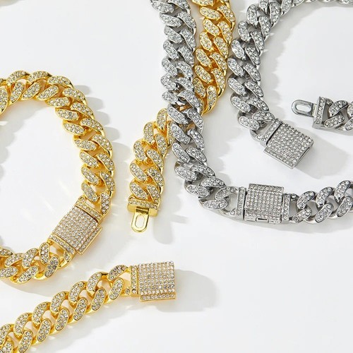 12mm iced out - iced, crystal