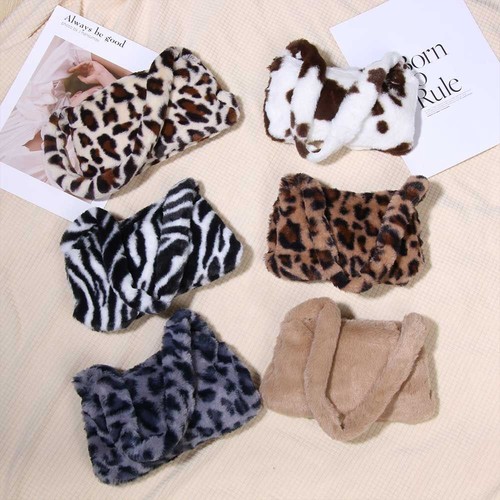 Faux fur purse cow - faux,