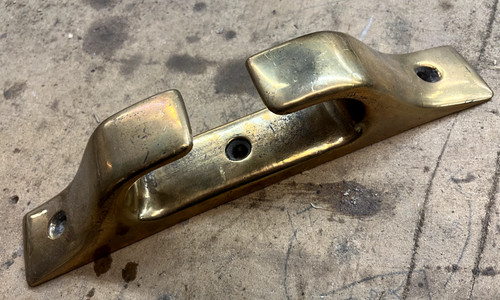 Large old brass open chock - brass,
