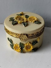Mele Pill / Trinket Box In Limoges Style, with flowers on lid and side, hinged