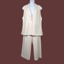 New York & Company Women Cream