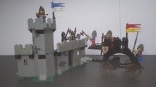 LEGO 1987 Castle Battling Ram 6062 Complete Vintage Set