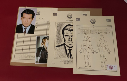 Prop james bond die - prop,