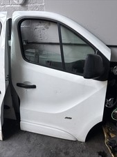 VAUXHALL VIVARO B MK2 X82 O/S