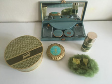 Lot Vintage Beauty TWEED Talc