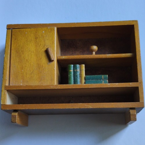 Wooden brown dolls - wooden, house