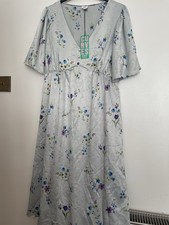 River Island Curve  Floral