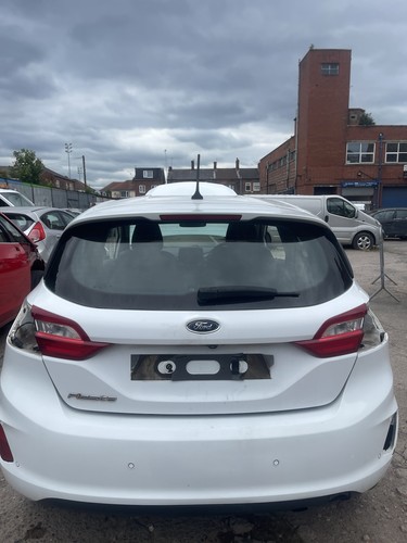 Ford fiesta mk8 - ford, tailgate