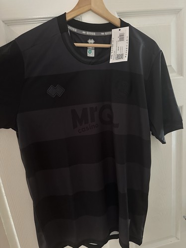 Qpr 3rd top sold - 3rd, out